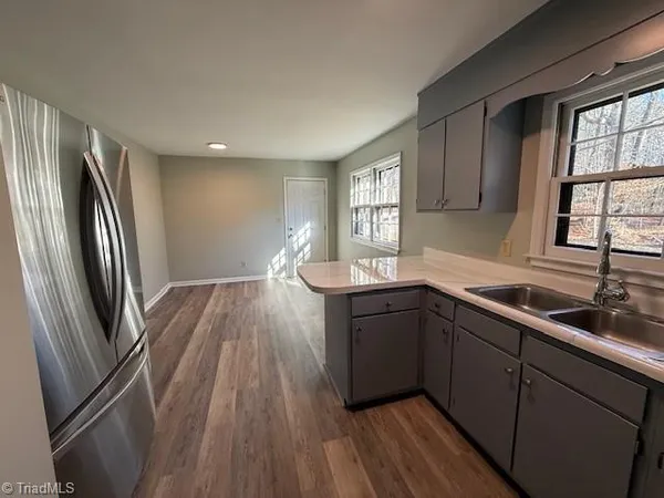 $1,550 | 7638 Jackson School Road, Browns Summit, NC 27214