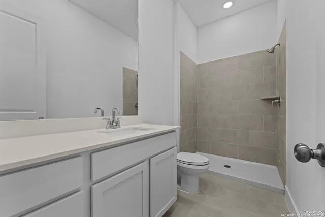 $414,990 | 5516 Paschal Park, New Braunfels, TX 78132