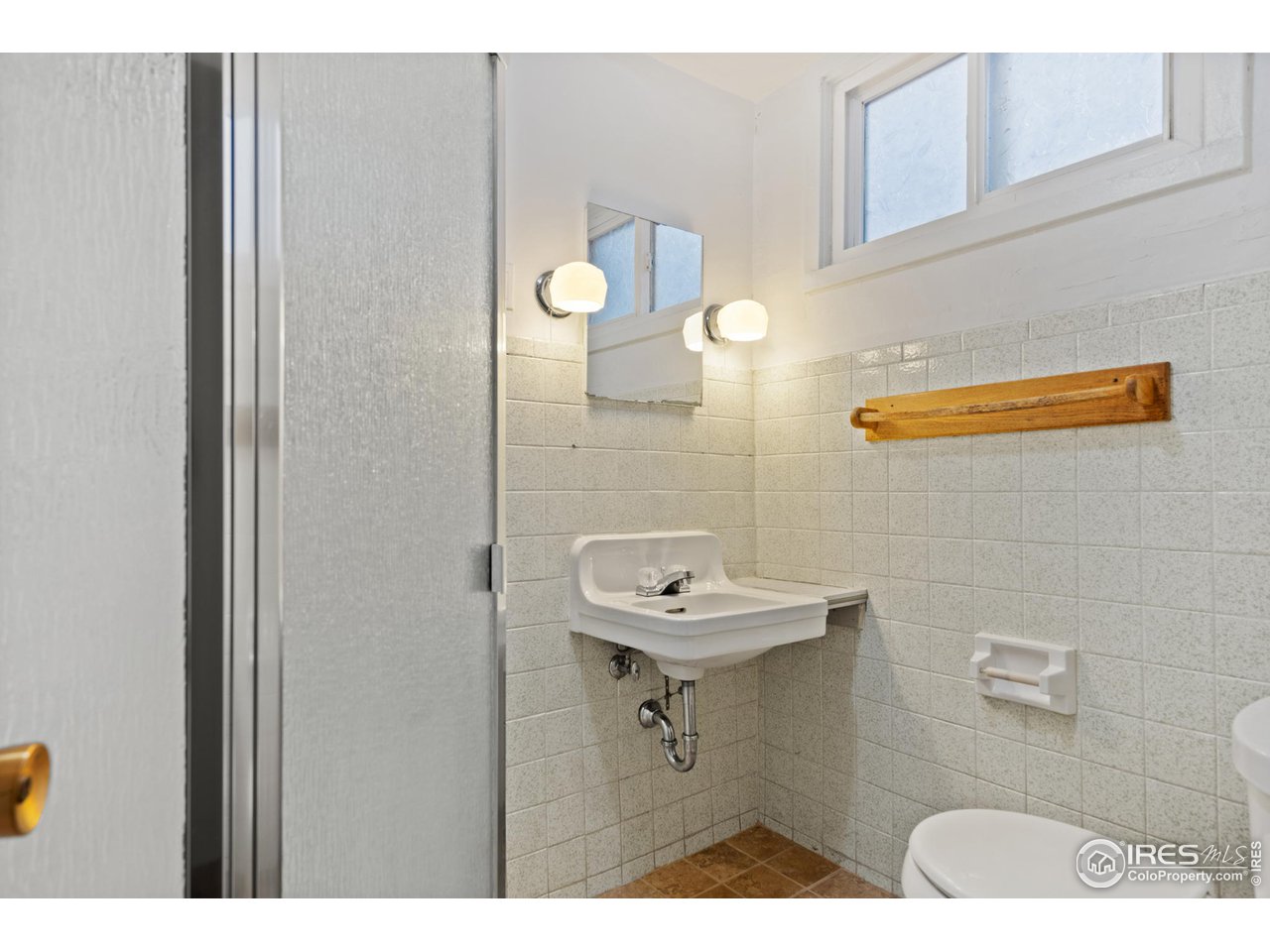 426 East Prospect Road Fort Collins, CO 80525 - Photo 20 of 27 Downstairs bathroom