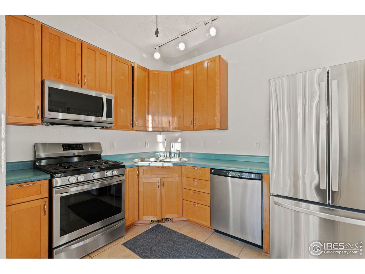 426 East Prospect Road Fort Collins, CO 80525 - Photo 9 of 27 Gallery Image 9