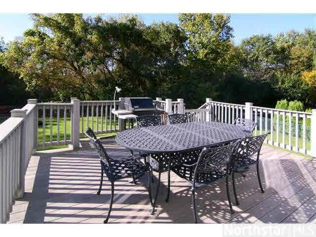 7360 Whitehall Road Shakopee, MN 55379 - Photo 17 of 18 Gallery Image 17