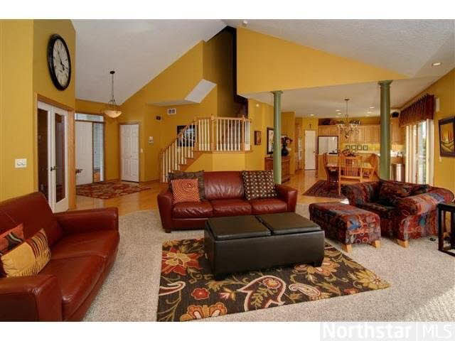 7360 Whitehall Road Shakopee, MN 55379 - Photo 4 of 18 Gallery Image 4