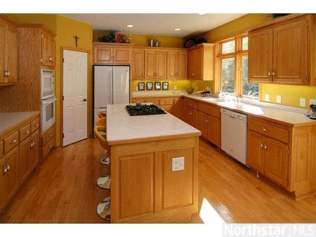 7360 Whitehall Road Shakopee, MN 55379 - Photo 7 of 18 Gallery Image 7