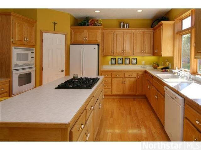 7360 Whitehall Road Shakopee, MN 55379 - Photo 8 of 18 Gallery Image 8