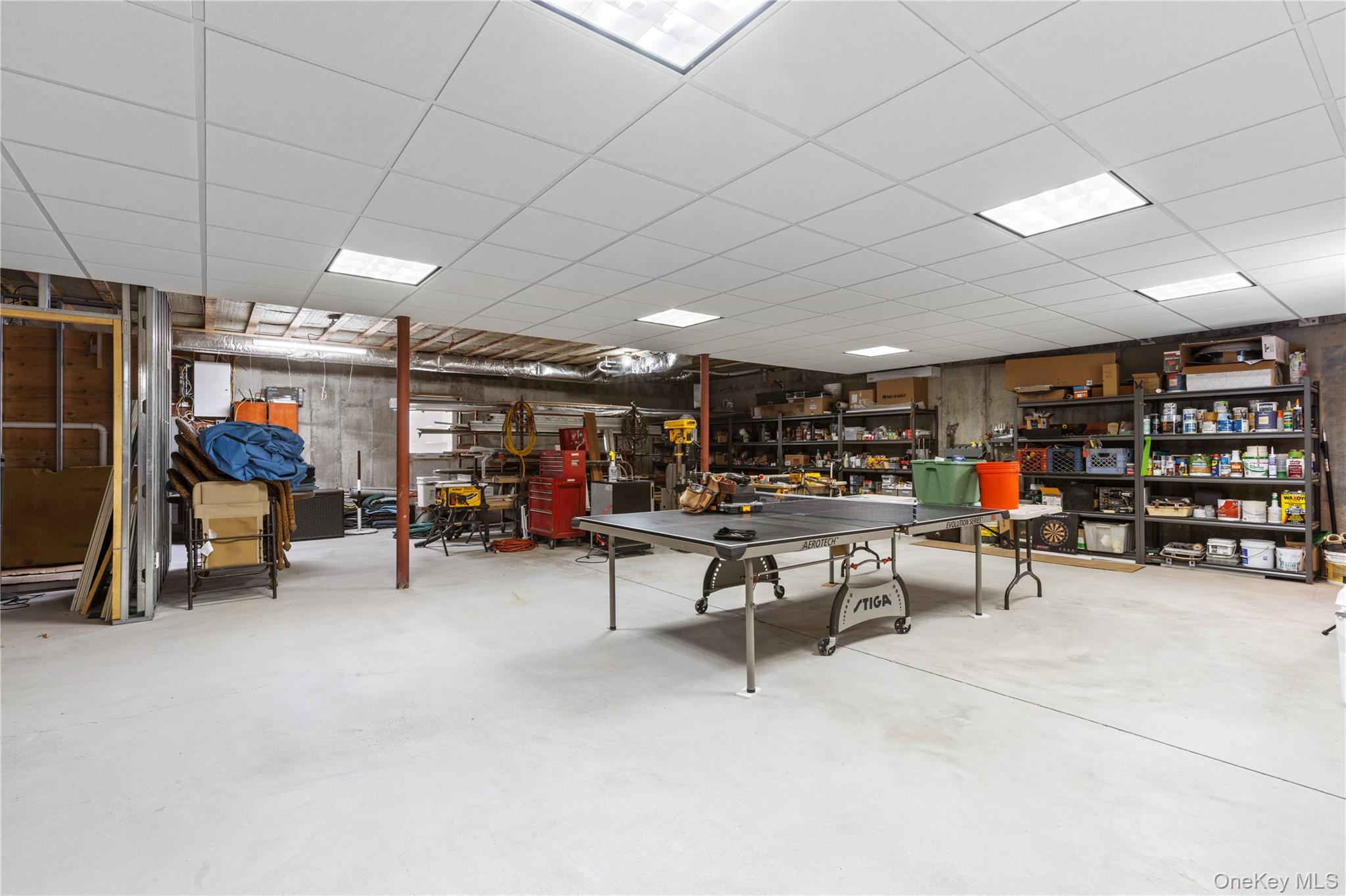 490 Wading River Road Manorville, NY 11949 - Photo 26 of 31 Gallery Image 26