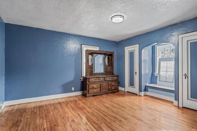 $245,000 | 4533 East Lafayette Esplanade, Fort Wayne, IN 46806