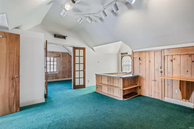 $245,000 | 4533 East Lafayette Esplanade, Fort Wayne, IN 46806