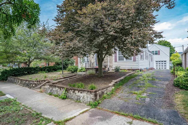 $245,000 | 4533 East Lafayette Esplanade, Fort Wayne, IN 46806