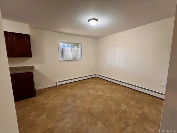 $3,650 | 20-22 Williams Street, East Northport, NY 11731