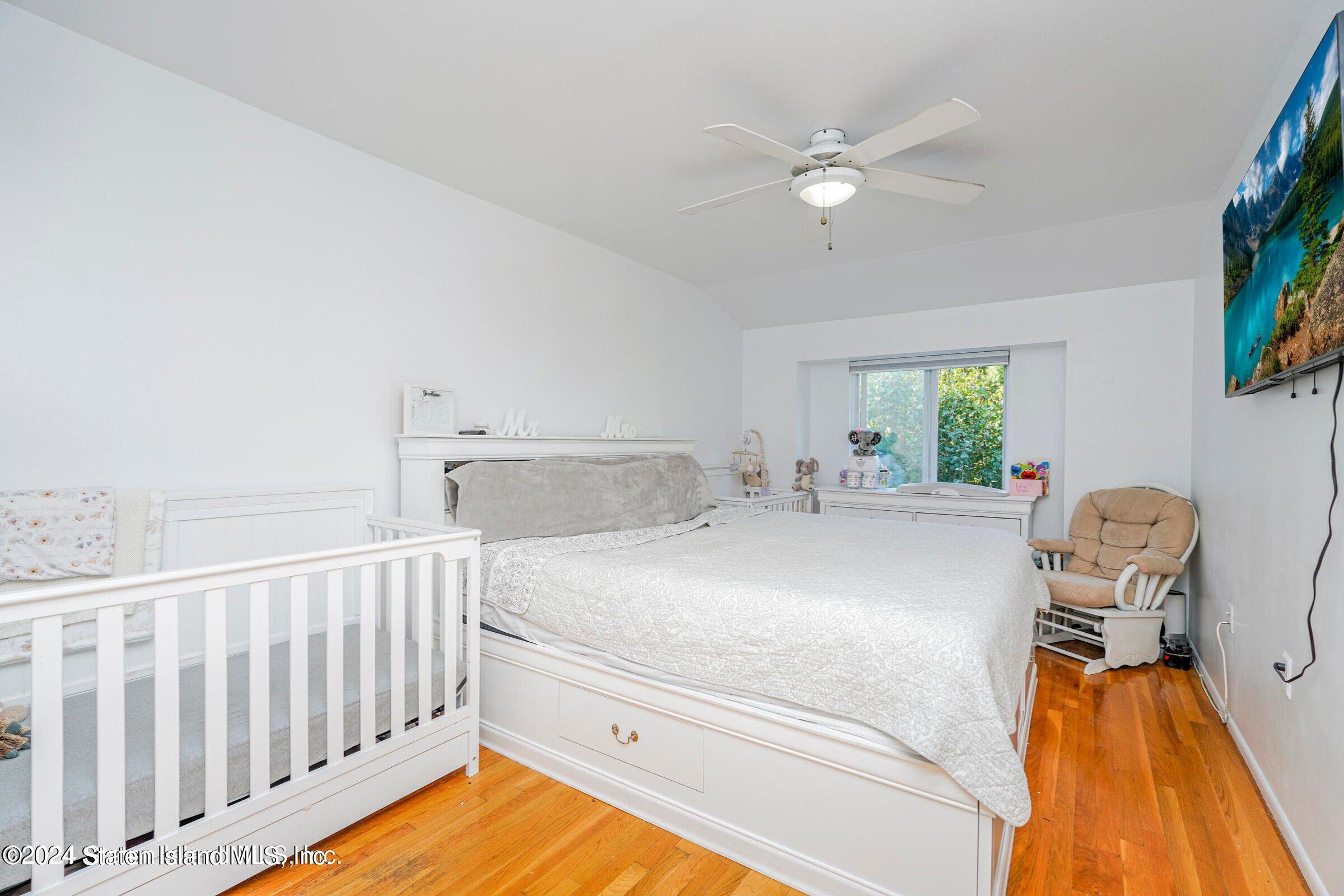 34 Sable Loop Staten Island, NY 10306 - Photo 15 of 24 15