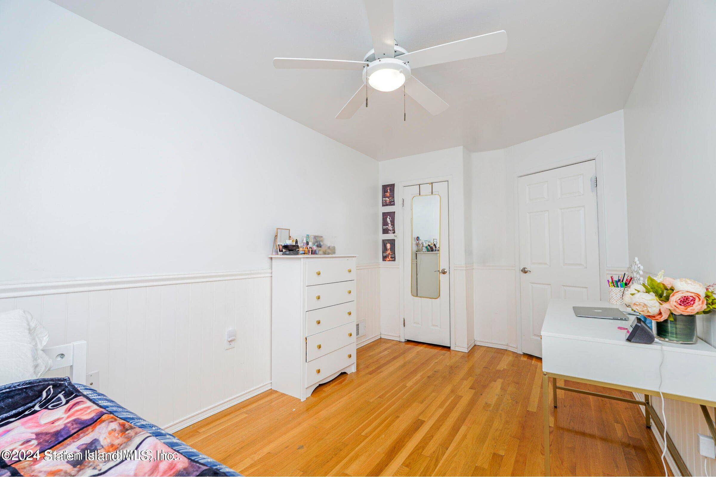 34 Sable Loop Staten Island, NY 10306 - Photo 19 of 24 19