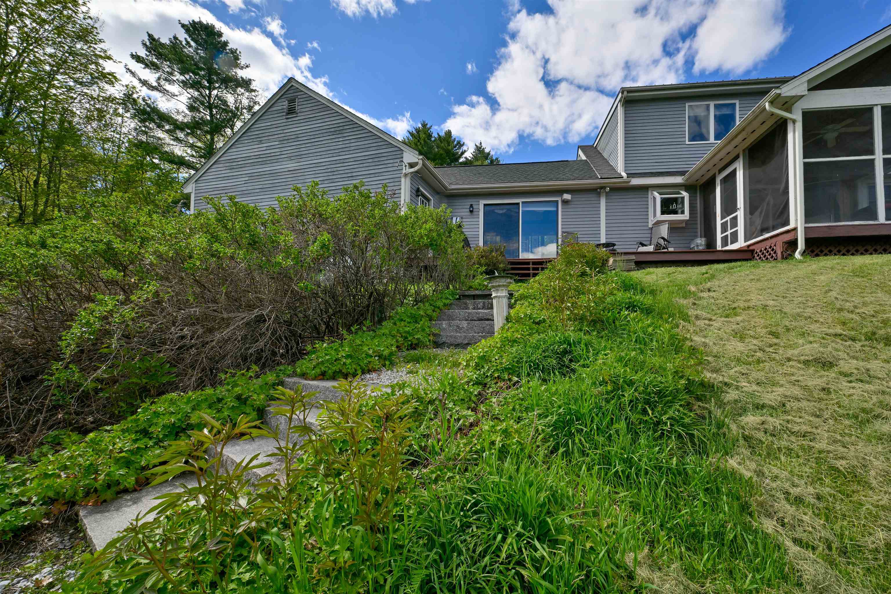 50 Stinson Road Goffstown, NH 03045 - Photo 9 of 59