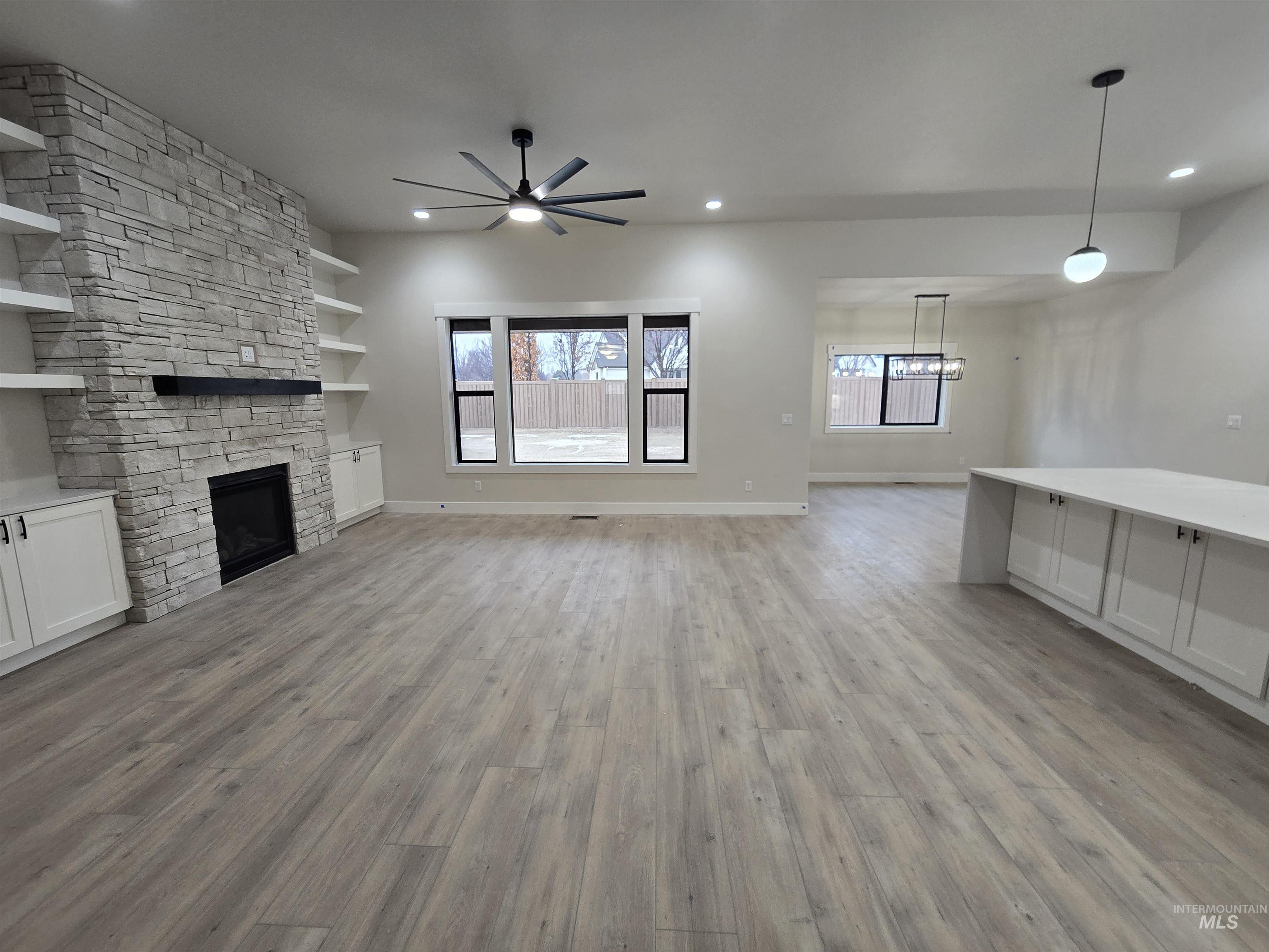 1509 Mountain View Drive Twin Falls, ID 83301 - Photo 2 of 36