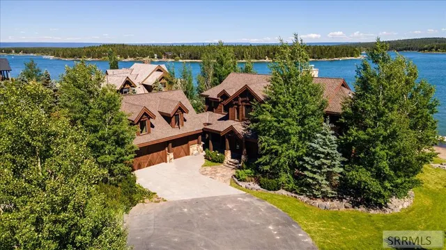 $3,391,500 | 3800 Century Drive, Island Park, ID 83429