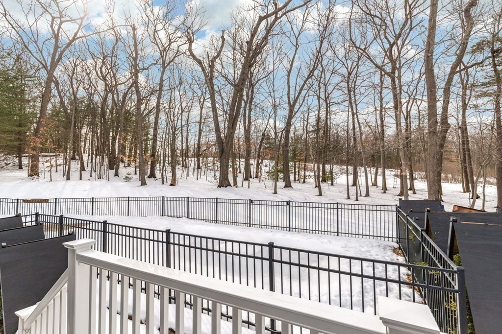 5 Juniper Road Lynnfield, MA 01940 - Photo 36 of 40 Gallery Image 36