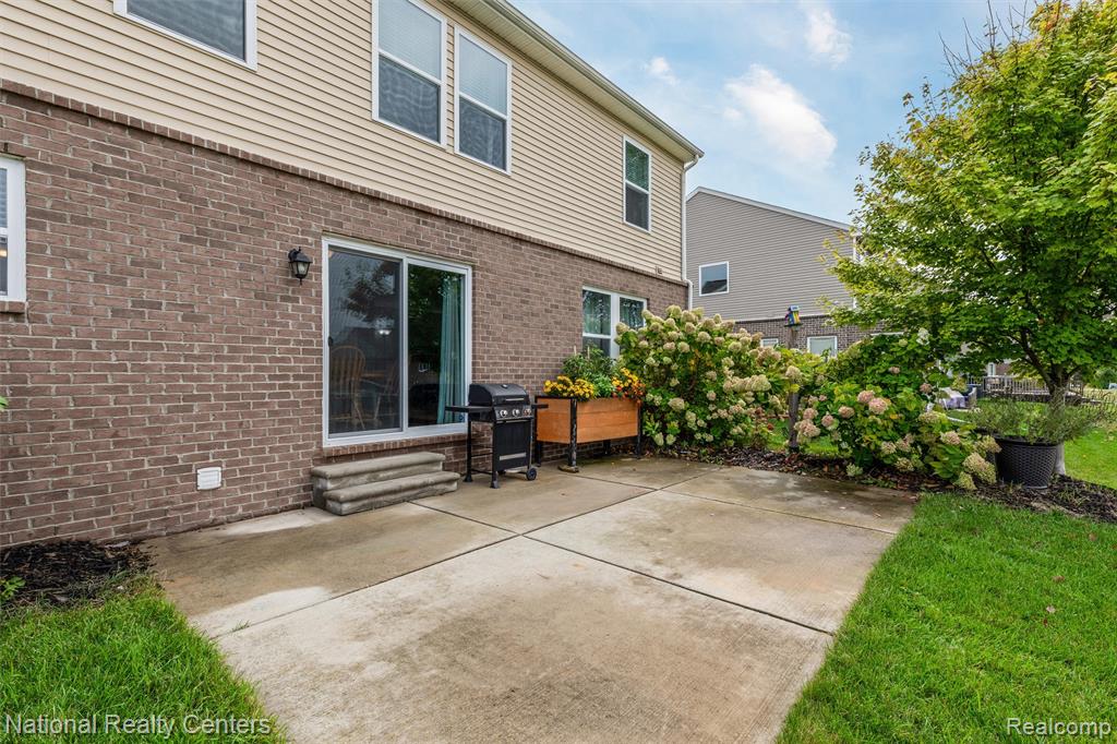 13456 Stamford Road Belleville, MI 48111 - Photo 31 of 35 Gallery Image 31