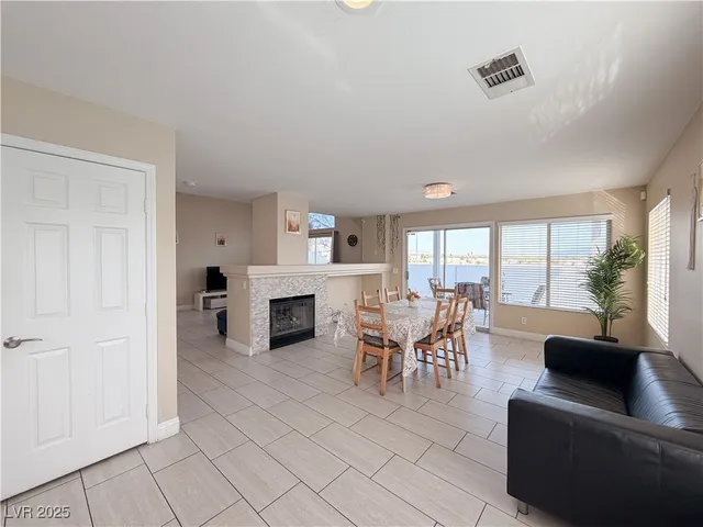 $2,295 | 7956 Tradition Springs Court, Las Vegas, NV 89113