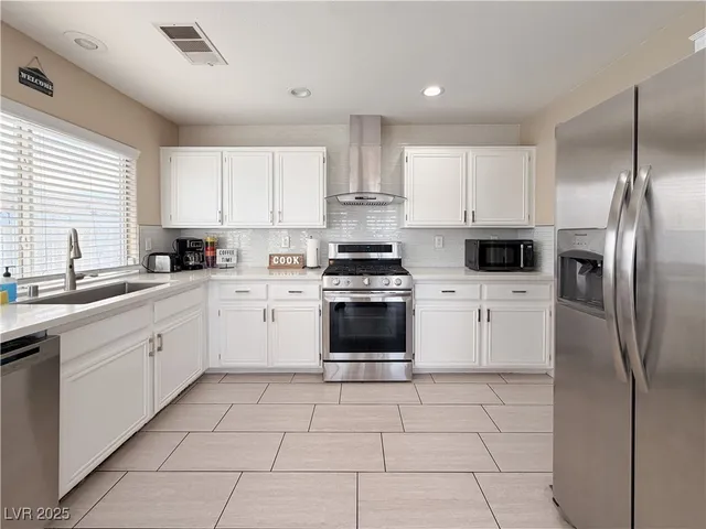 $2,295 | 7956 Tradition Springs Court, Las Vegas, NV 89113