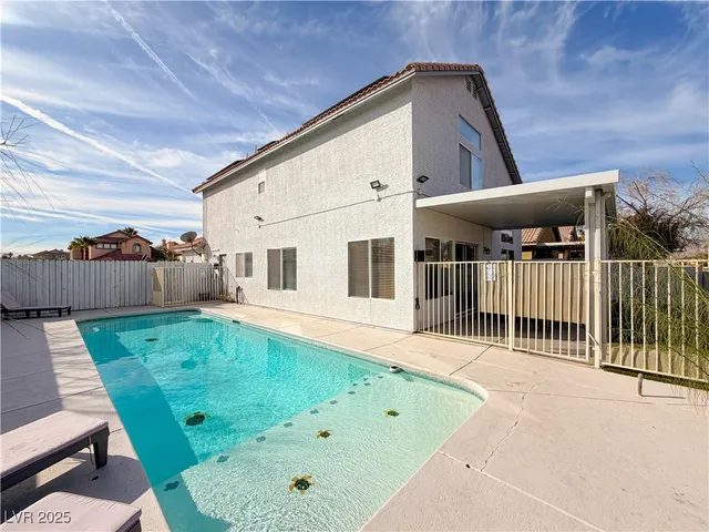 $2,295 | 7956 Tradition Springs Court, Las Vegas, NV 89113