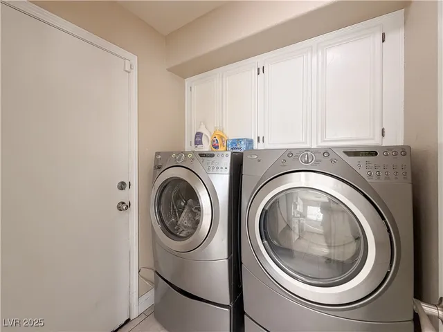 $2,295 | 7956 Tradition Springs Court, Las Vegas, NV 89113