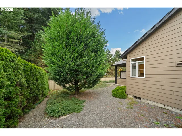 $725,000 | 10208 Northeast 160th Avenue, Vancouver, WA 98682