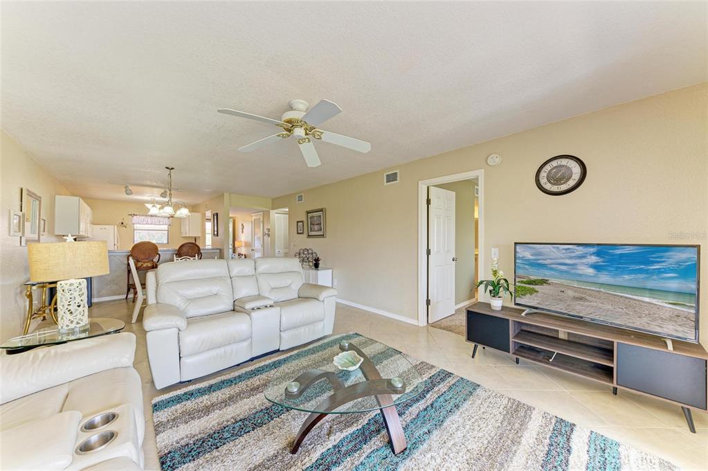 175 Kings Highway, Unit 1114 Punta Gorda, FL 33983 - Photo 19 of 64