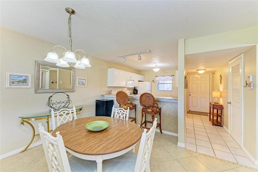 175 Kings Highway, Unit 1114 Punta Gorda, FL 33983 - Photo 10 of 64