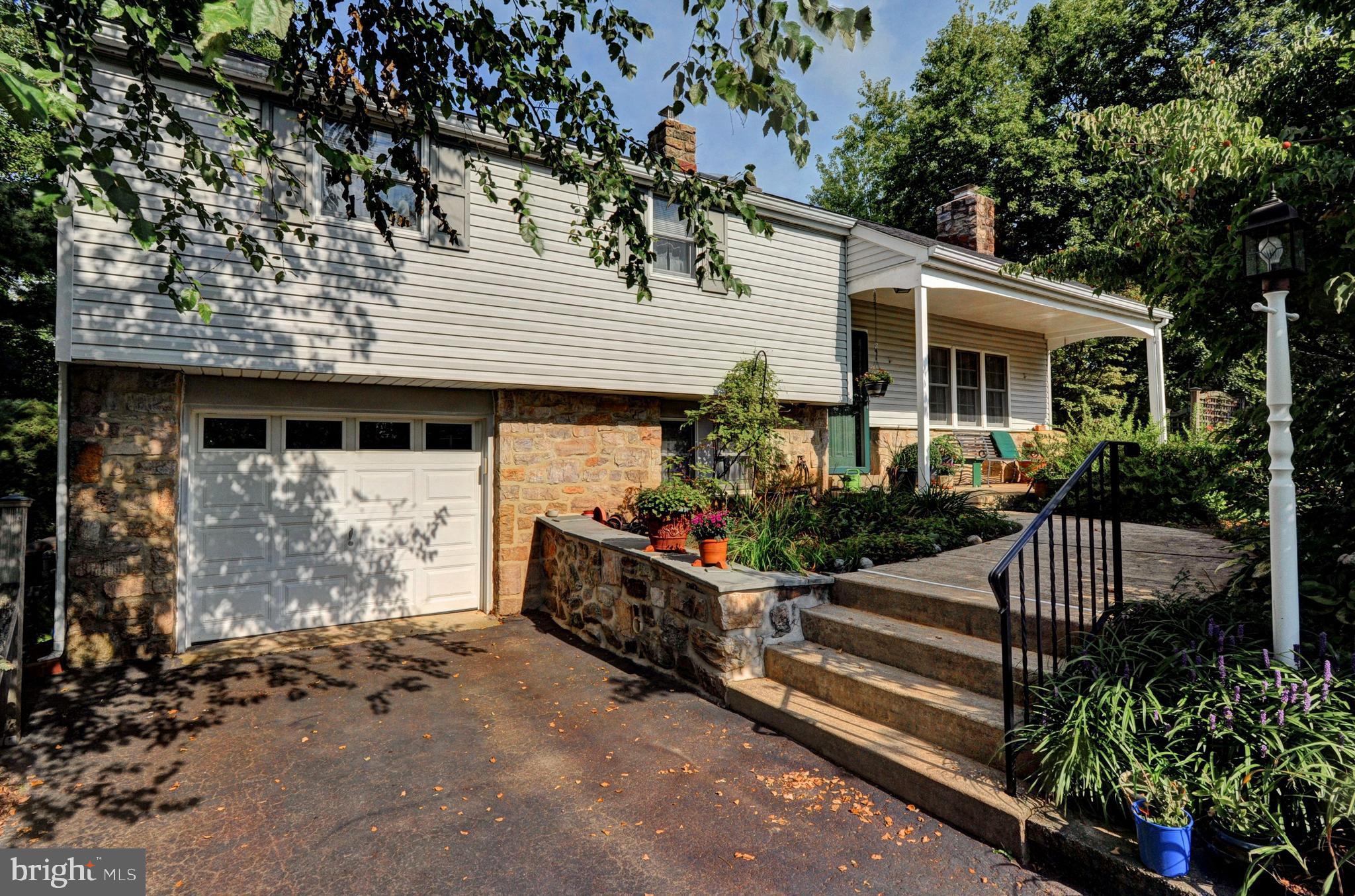 228 Upper Valley Road North Wales, PA 19454 - Photo 1 of 39 One Car Garage