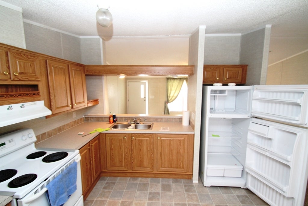904 Raleigh Street East Rupert, WV 25984 - Photo 8 of 25 Gallery Image 8