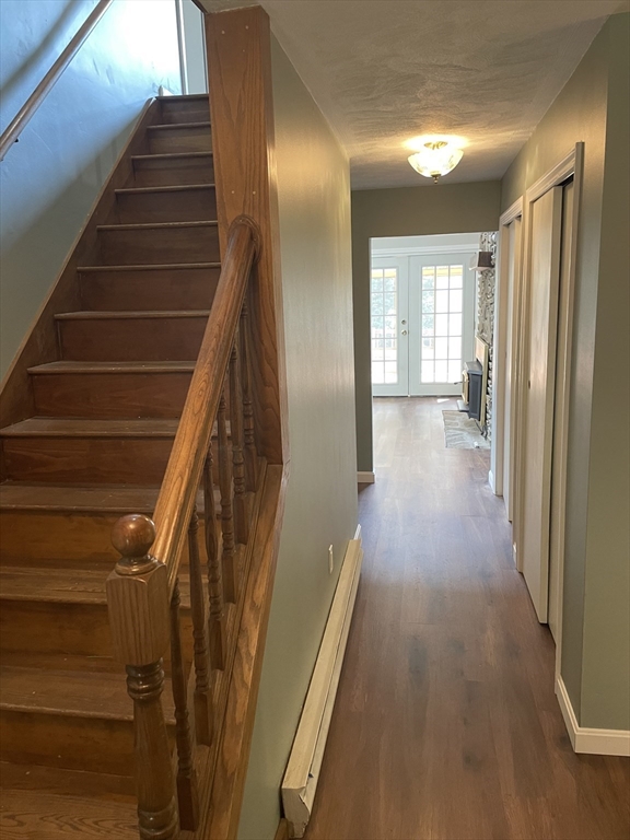 85 Yew Street Douglas, MA 01516 - Photo 2 of 24