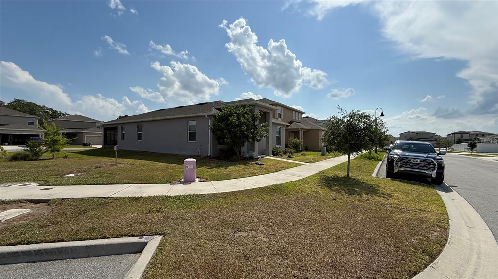 5624 Beggs Road St. Cloud, FL 34771 - Photo 2 of 18 Gallery Image 2