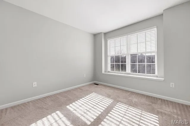 $299,500 | 25 Edenshire Court, Unit 67B, O'Fallon, MO 63368