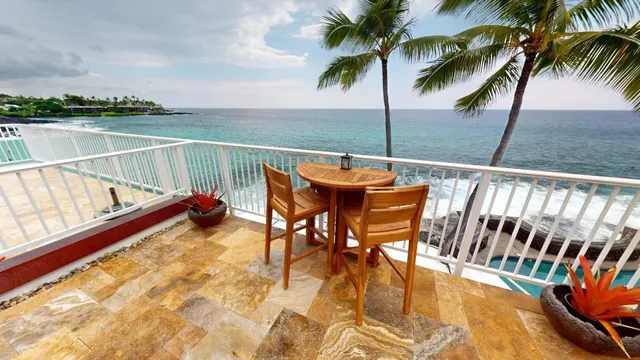 $949,900 | 77-6452 Kona Magic Sands, Unit 302, Kailua-Kona, HI 96740