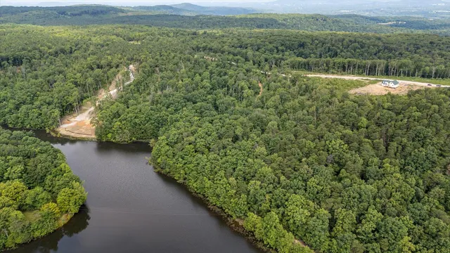 $114,500 | 2148 Topside Drive, Spencer, TN 38585