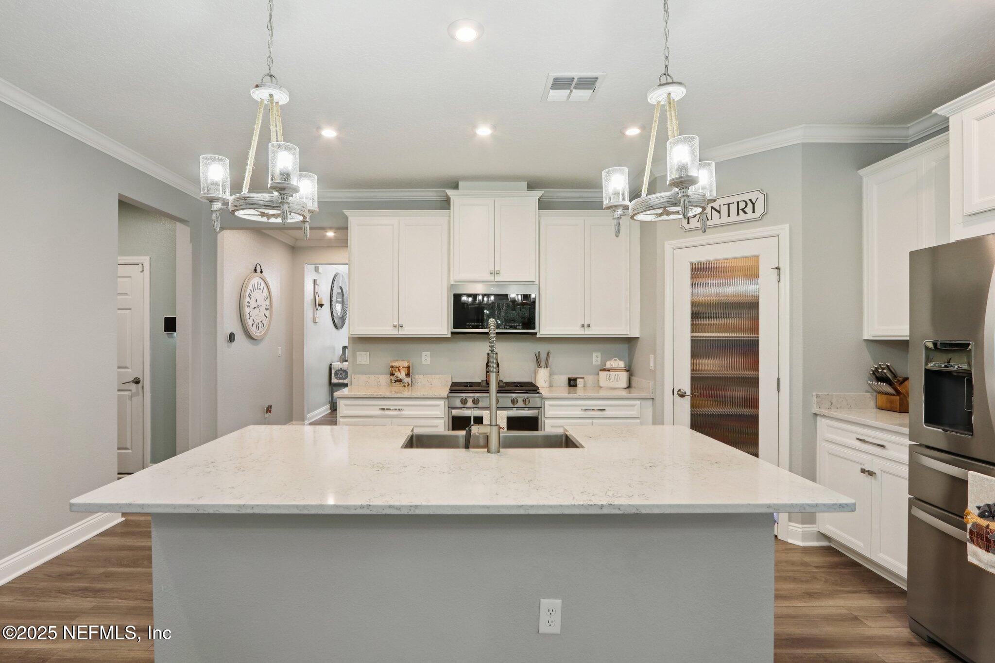 266 Sawgrass Lane Yulee, FL 32097 - Photo 19 of 103 19-web-or-mls-Sawgrass Dr-L2810-019