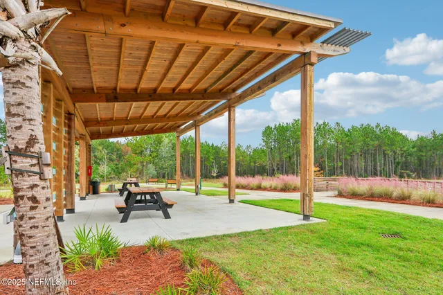$629,000 | 266 Sawgrass Lane, Yulee, FL 32097