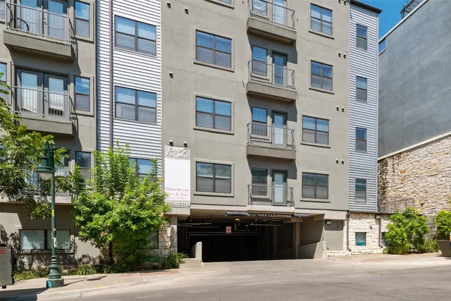 $1,450 | 2502 Leon Street, Unit 503, Austin, TX 78705