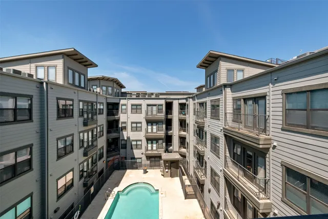 $1,450 | 2502 Leon Street, Unit 503, Austin, TX 78705