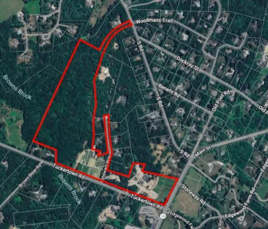$1,975,000 | 47 Tuckertown Road, South Kingstown, RI 02879