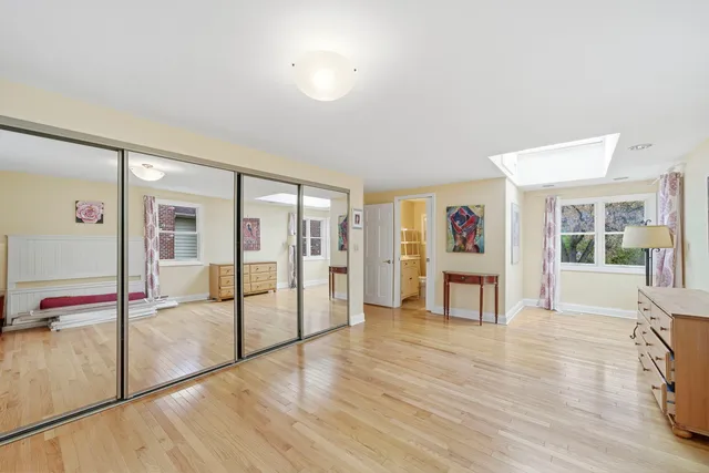 $975,000 | 5523 South Garfield Street, Hinsdale, IL 60521