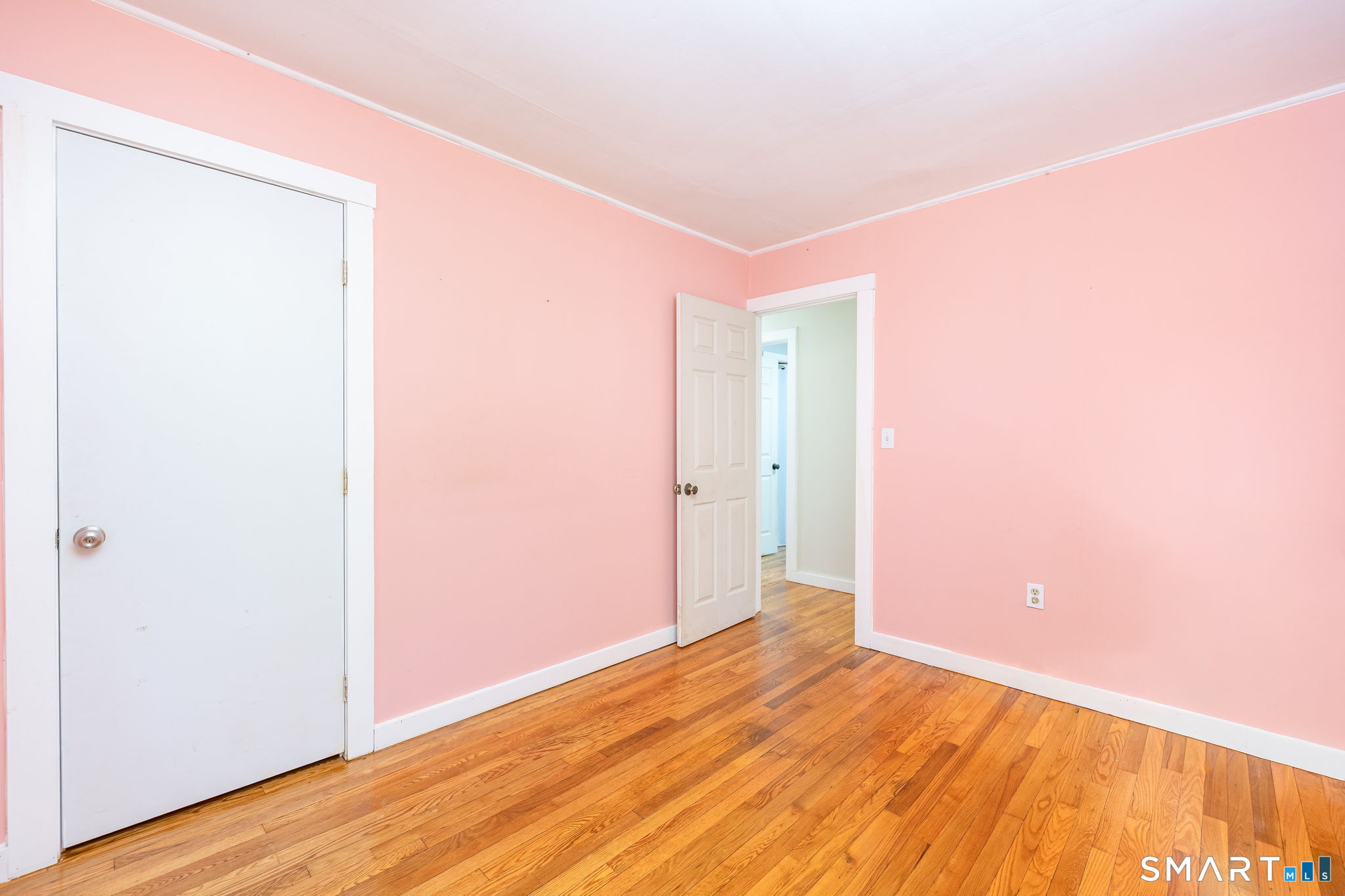 347 Griffin Road Suffield, CT 06093 - Photo 21 of 35 a view of an empty room