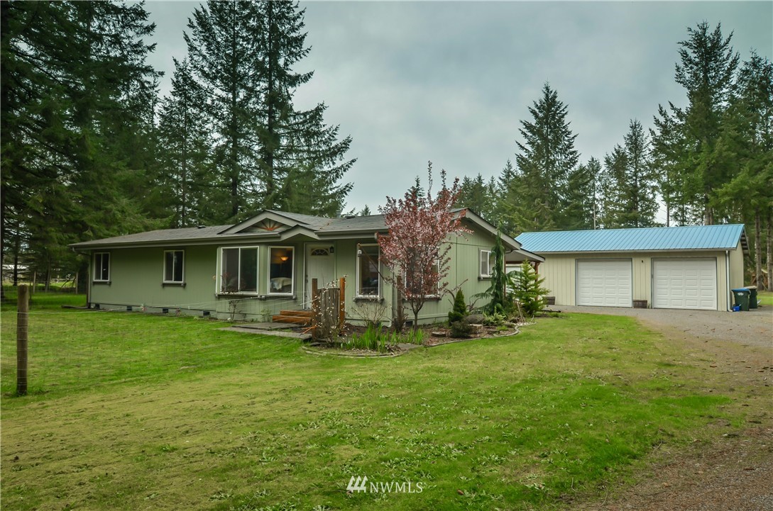 18445 Elderberry Street Southwest Rochester, WA 98579 - Photo 4 of 21