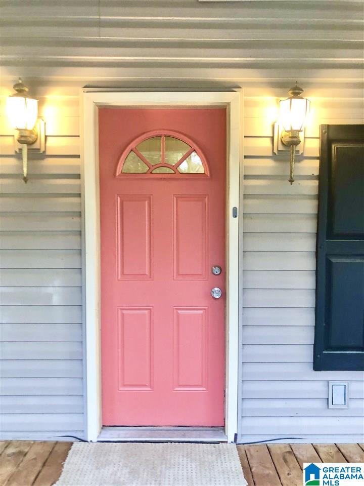 7433 Grace Avenue Southwest Leeds, AL 35094 - Photo 3 of 13