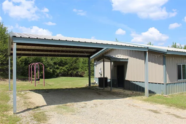 a view of a outdoor space