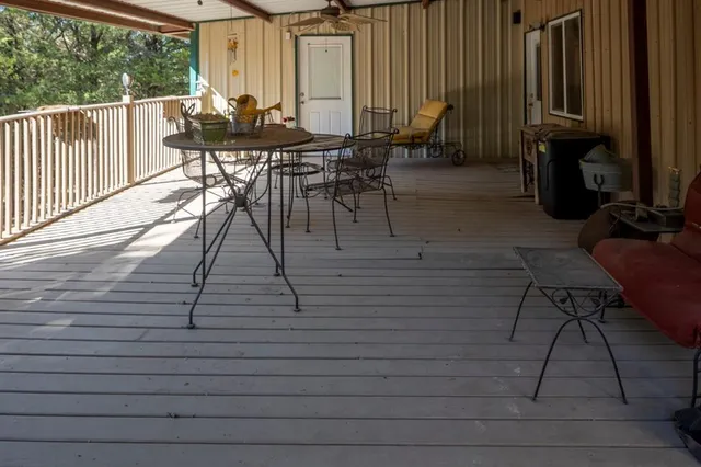 $1,800,000 | 1229 County Road 3105, Bonham, TX 75418