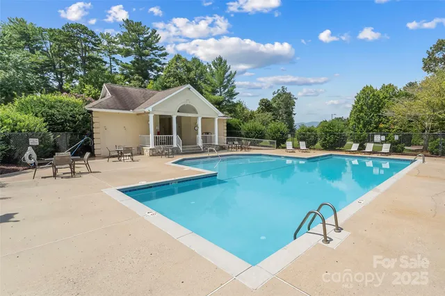 $295,000 | 2076 Waterford Way, Morganton, NC 28655