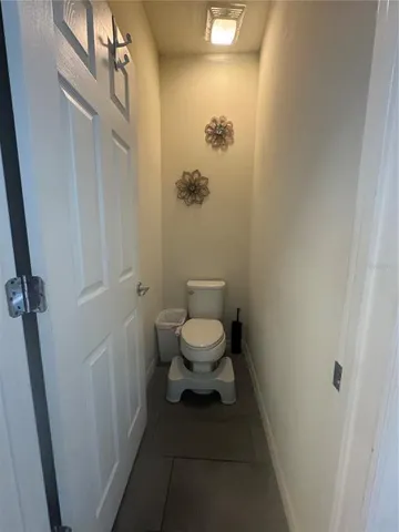a bathroom with a toilet