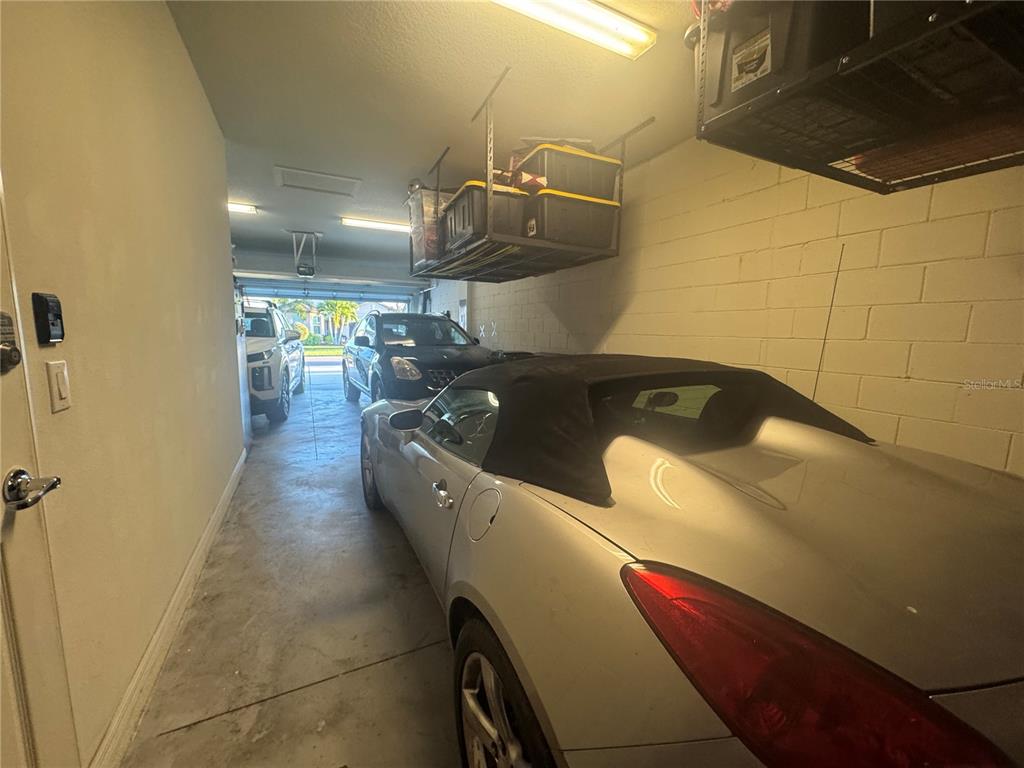11626 Dublin Grafton Riverview, FL 33579 - Photo 31 of 32 a kitchen with granite countertop a sink and a stove