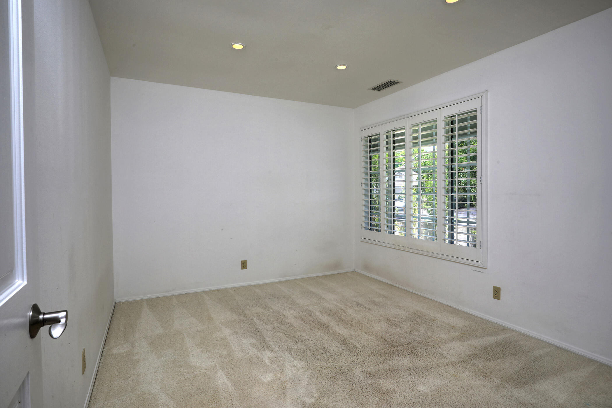 6231 Covington Way Goleta, CA 93117 - Photo 18 of 36 Bd 3