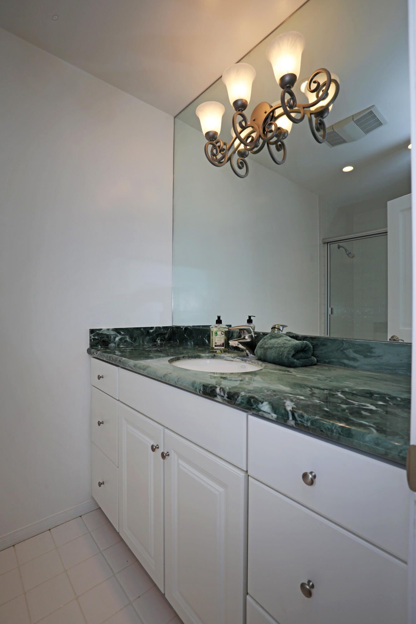 6231 Covington Way Goleta, CA 93117 - Photo 20 of 36 Guest Bath